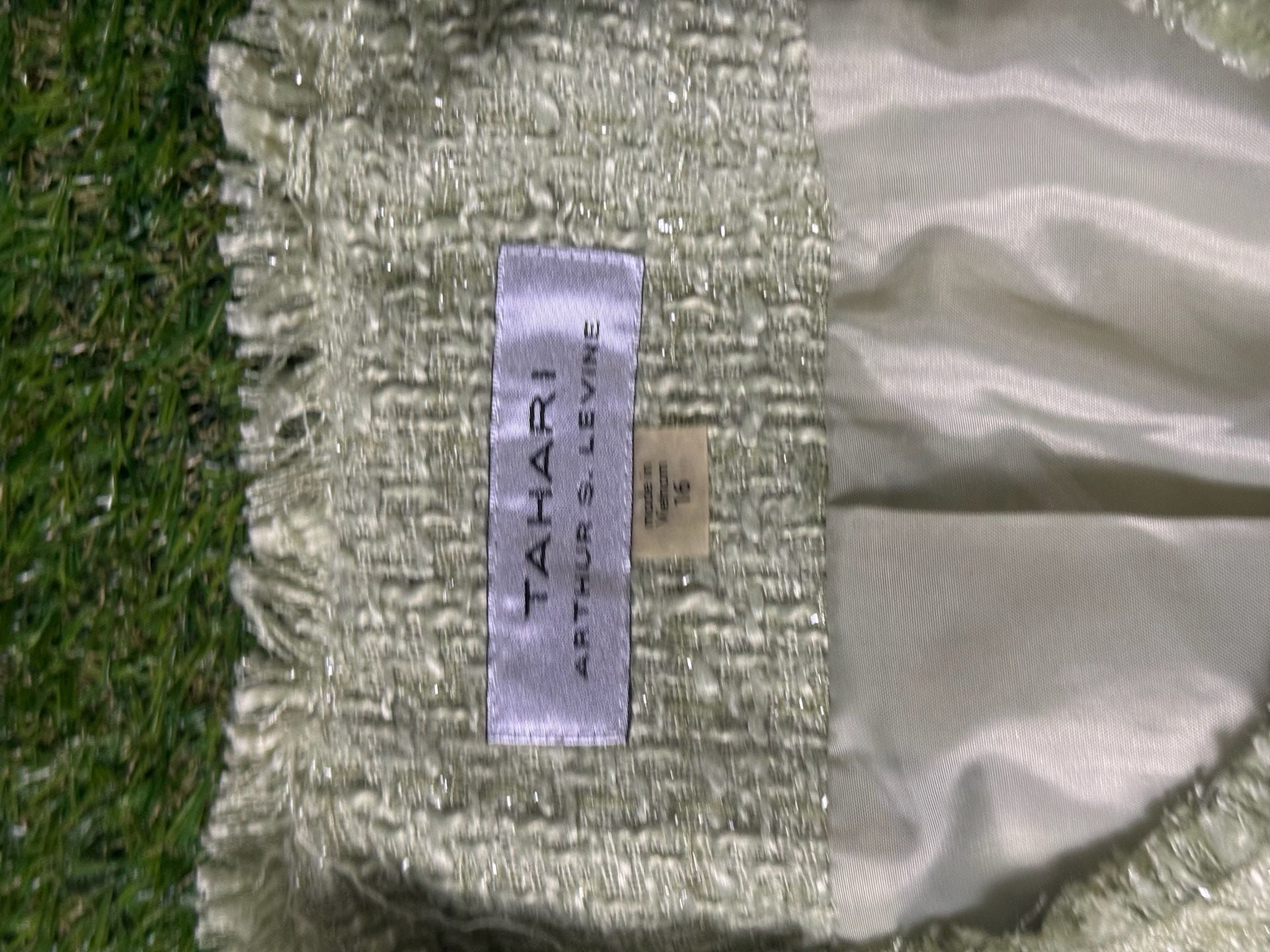 Product thumbnail 6