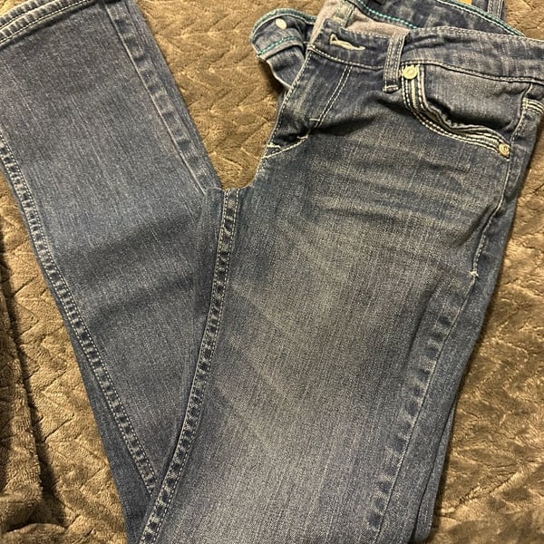 Levi's Skinny Jeans with Rhinestone Embellished Back Pockets
