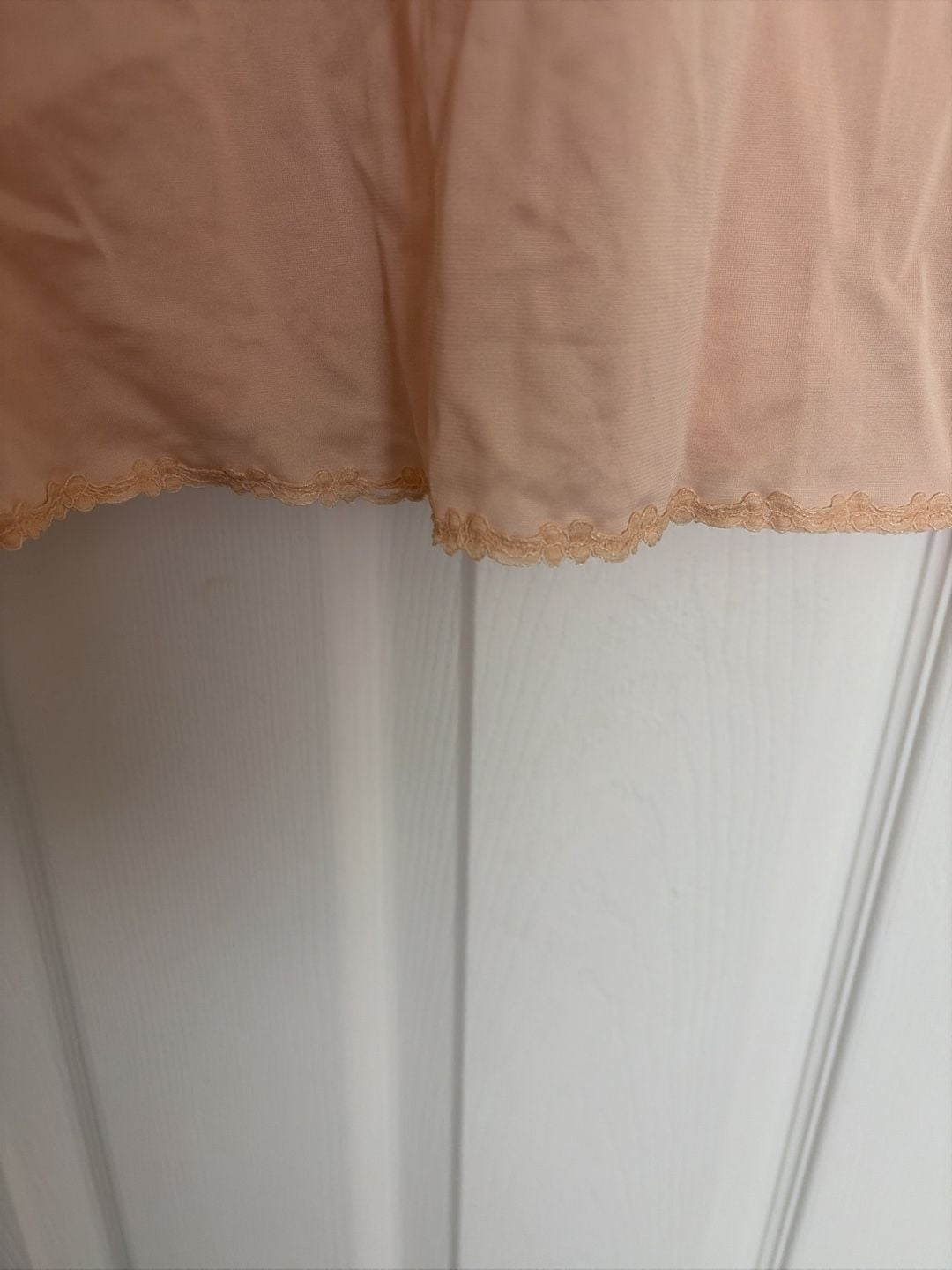 Vintage Olga Peach Nylon Lace Trim Cami Full Slip Dress 4