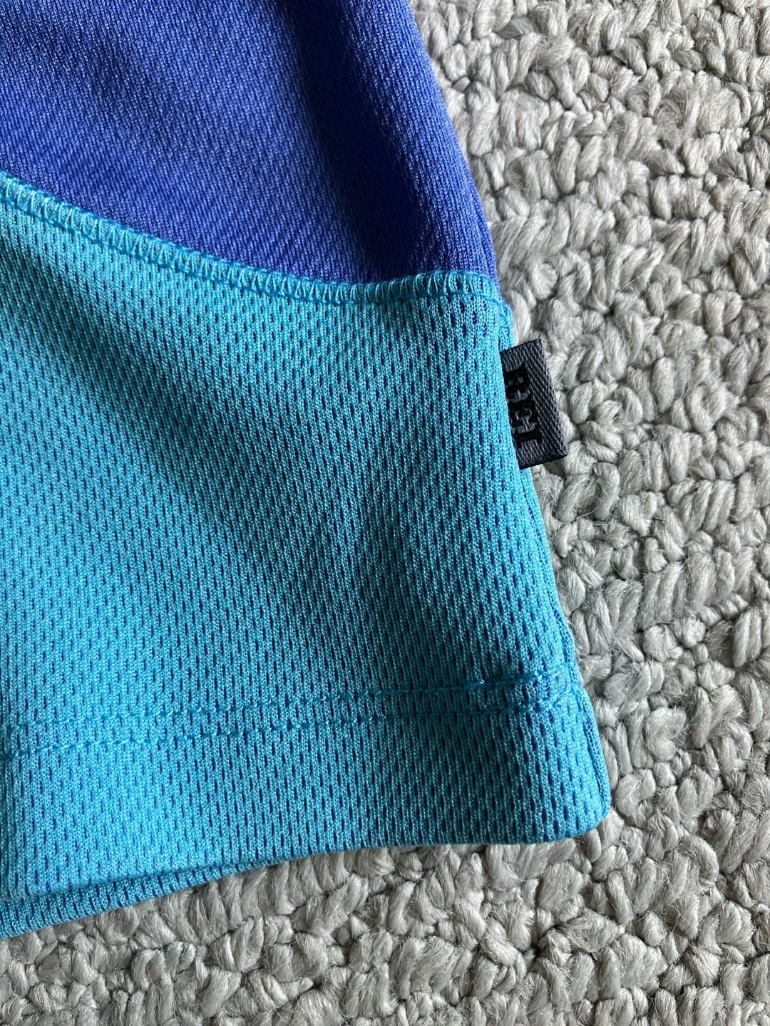 REI Girls' XL (16/18) Short-Sleeve Activewear Top, Teal/Blue, UPF 35+ Protection 4