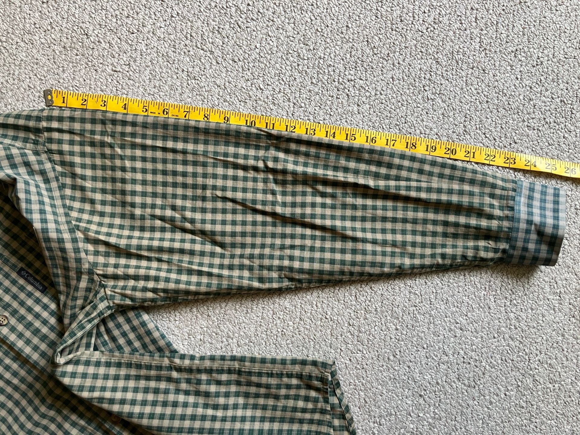 Columbia Sportswear Men's Green Plaid Long Sleeve Button Down Shirt Size M 9