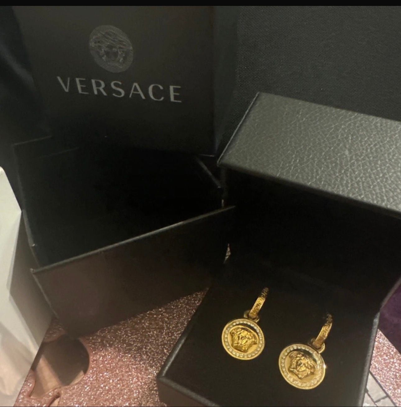 La Medusa Crystal Earrings Gold 2
