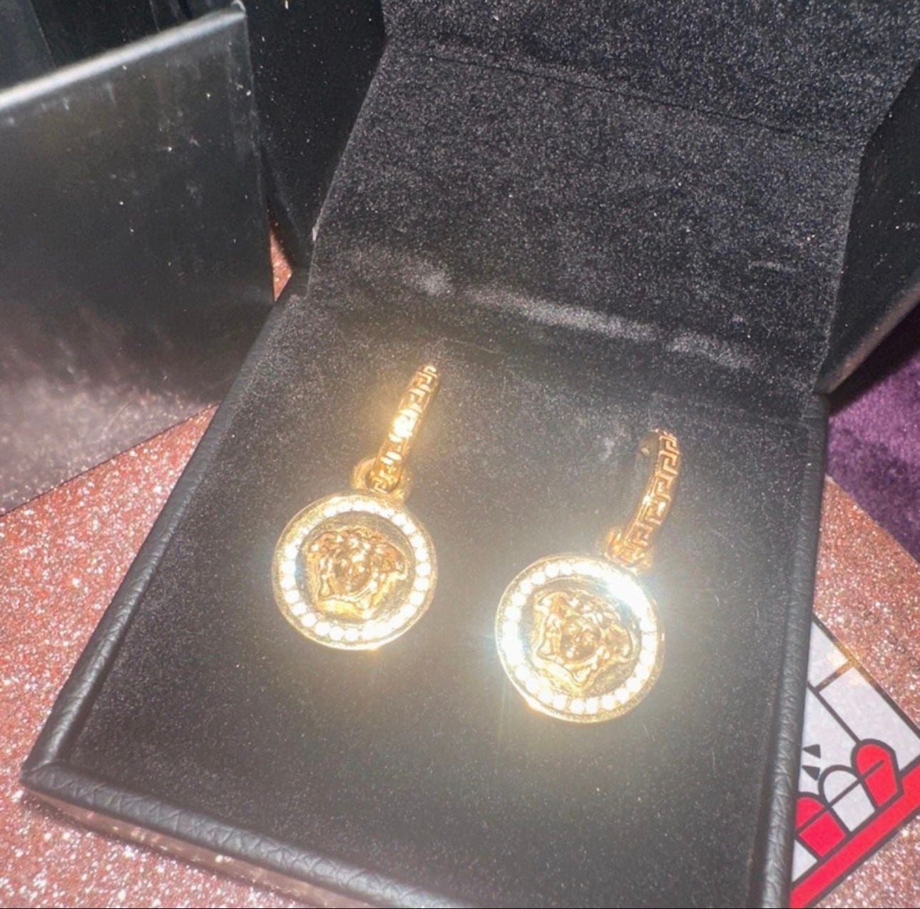 La Medusa Crystal Earrings Gold 3