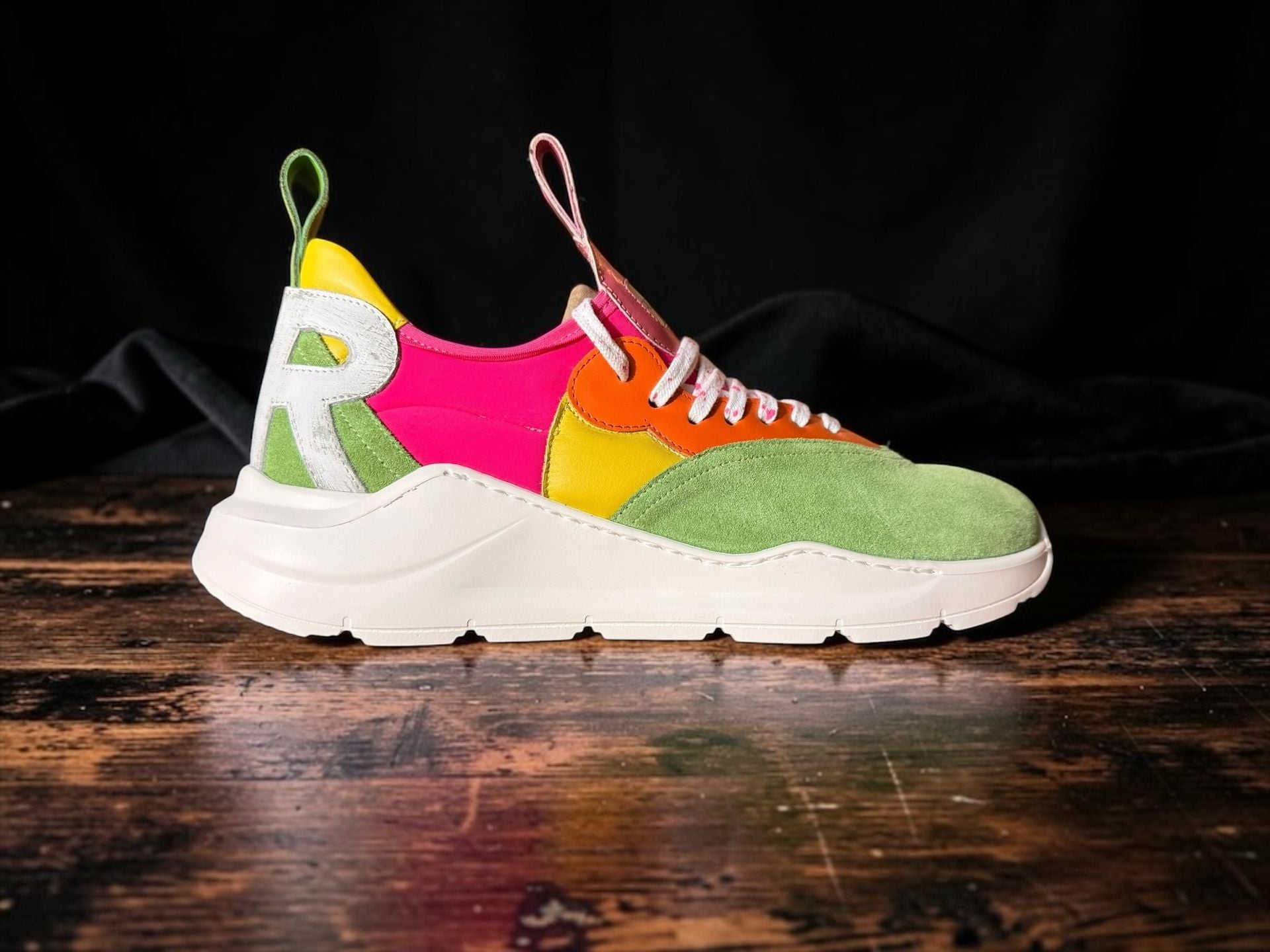 RIDDICK Array Effect GRN Italian Sneakers • Women’s 9 • $619 Retail 2