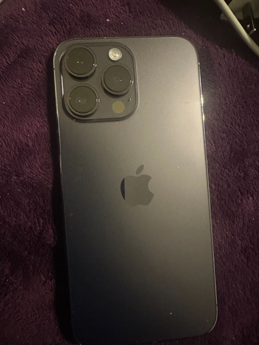 Apple iPhone 14 Pro Max Deep Purple 2