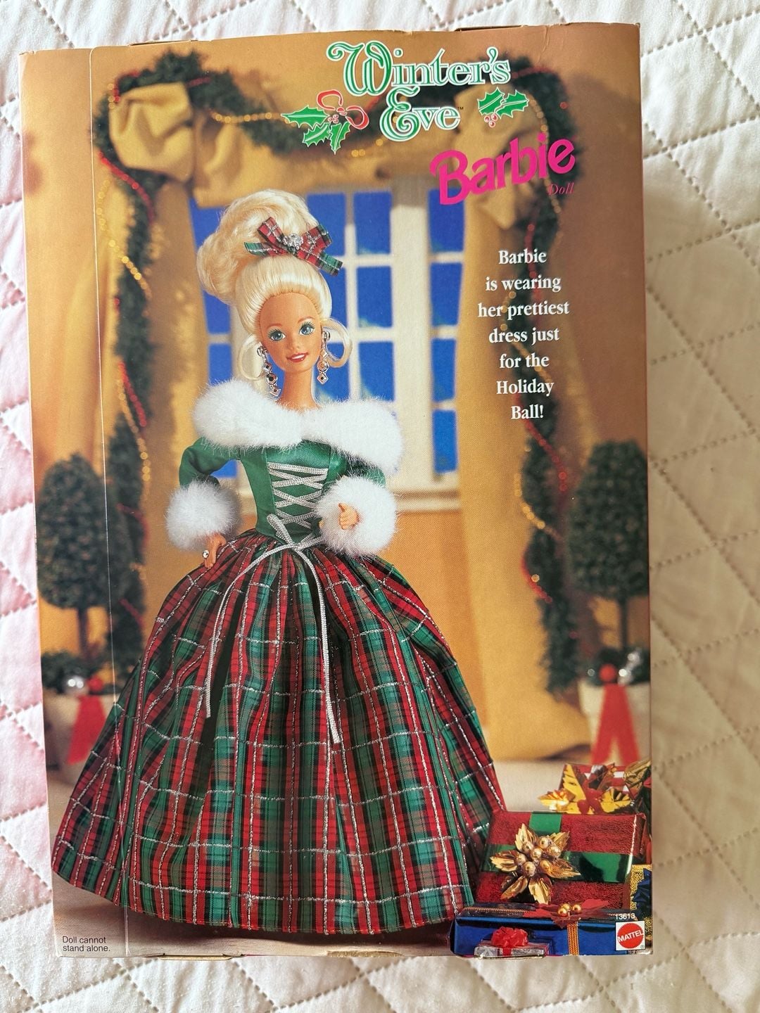 1994 Winter's Eve Barbie Special Edition Doll #13613 3