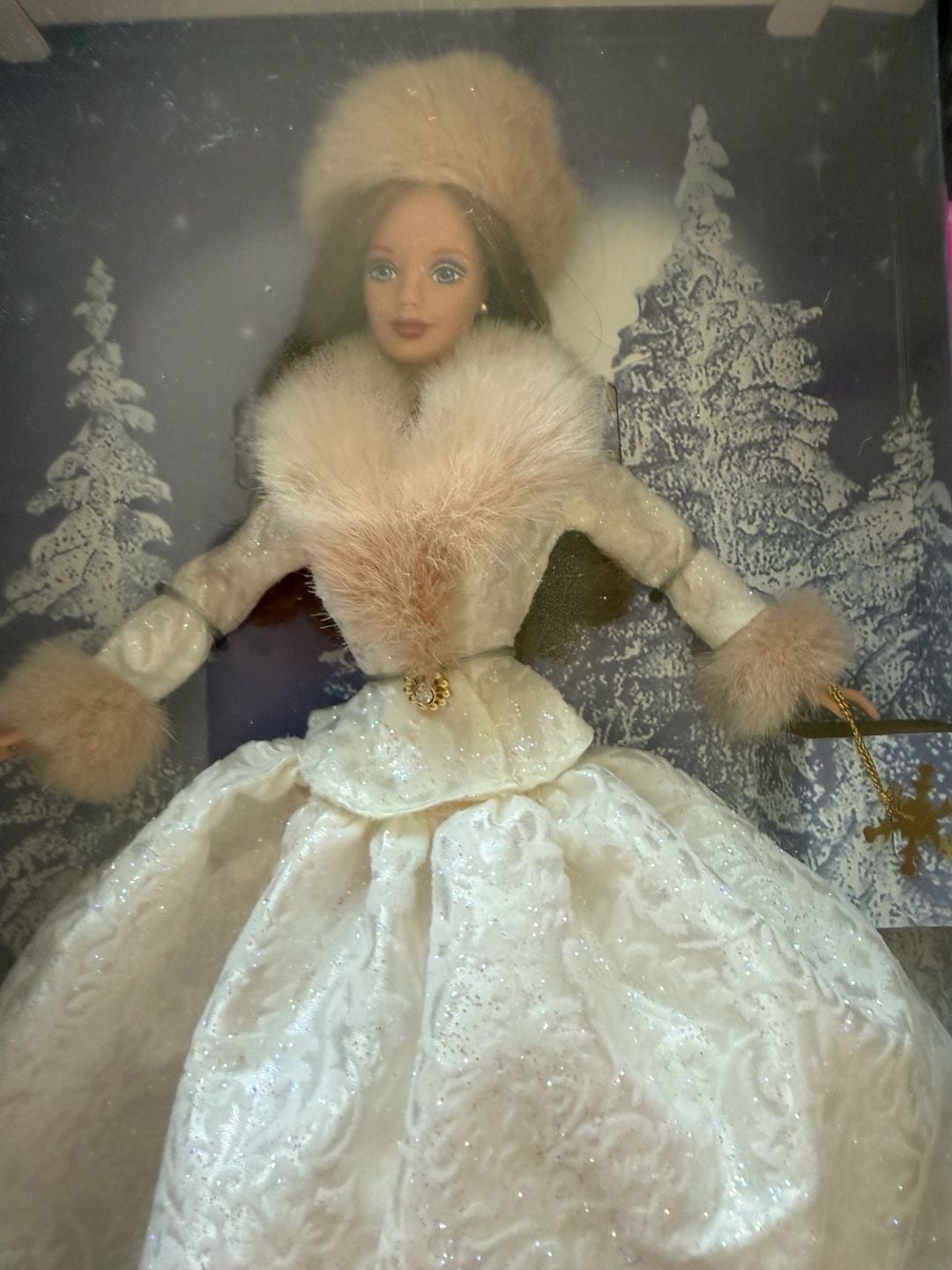 1998 Winter Evening Barbie Special Edition Doll 2
