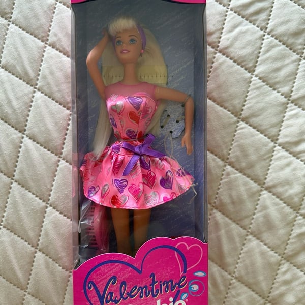 Valentine Barbie Special Edition 1997 Doll