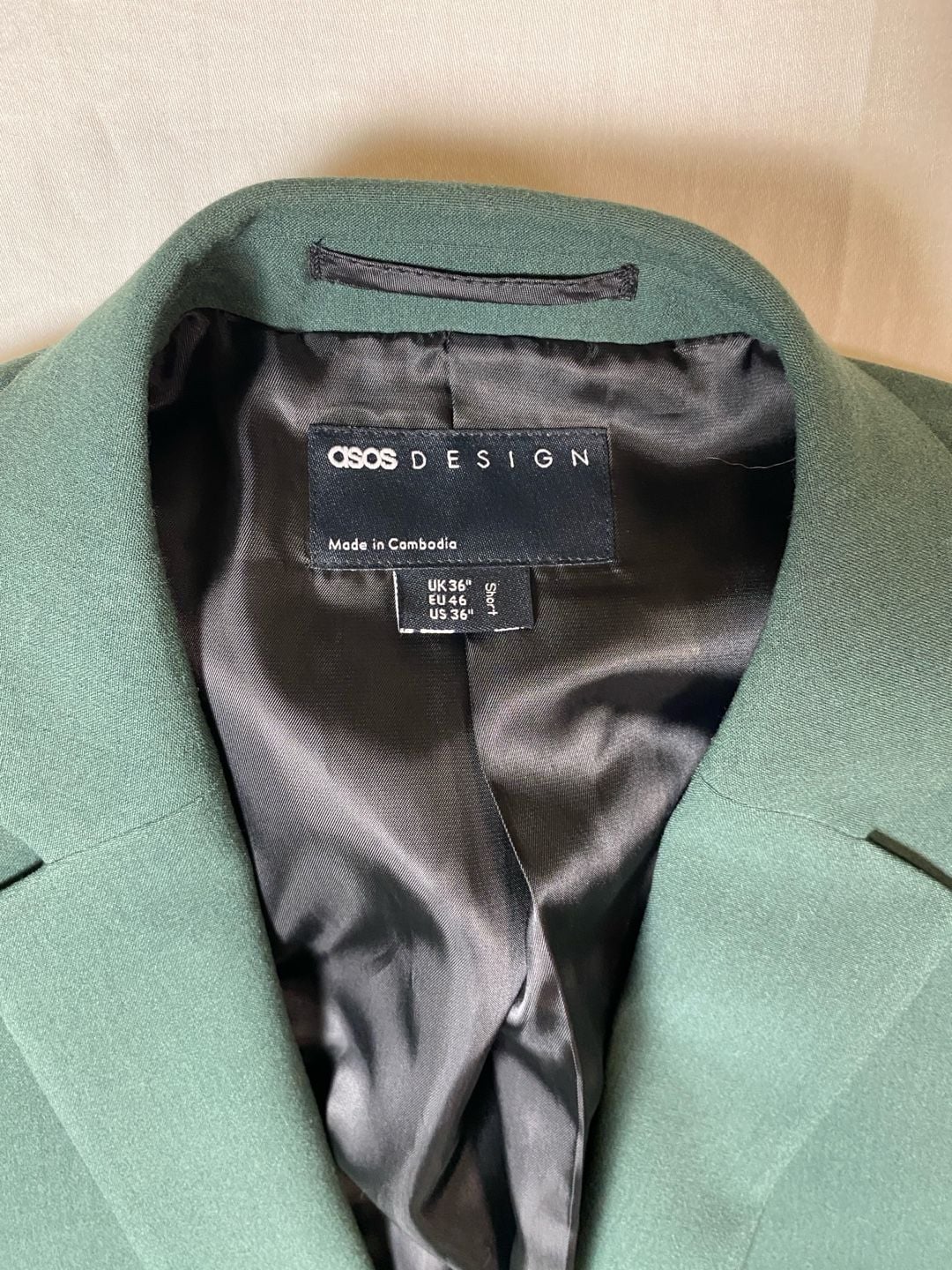 ASOS Men's Dark Green Two-Piece Suit, Size 46 , Slim Fit, One Button 2