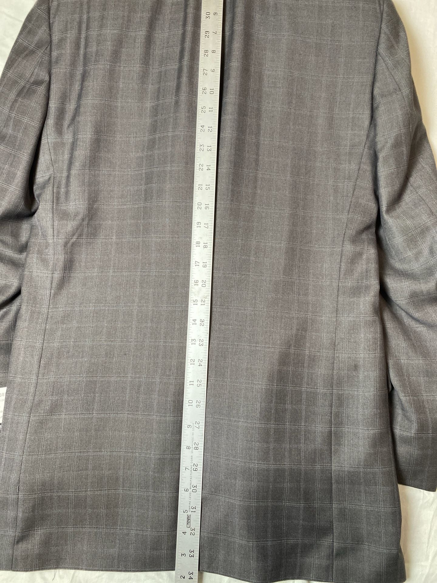 Evan-Picone Gray Plaid 2 Piece Suit Jacket and Pants Set, Size 38L 32W 6