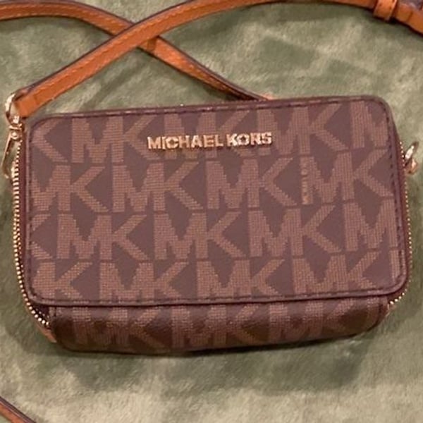 Michael Kors Jet Set Signature Brown Monogram Double Zip Crossbody Bag