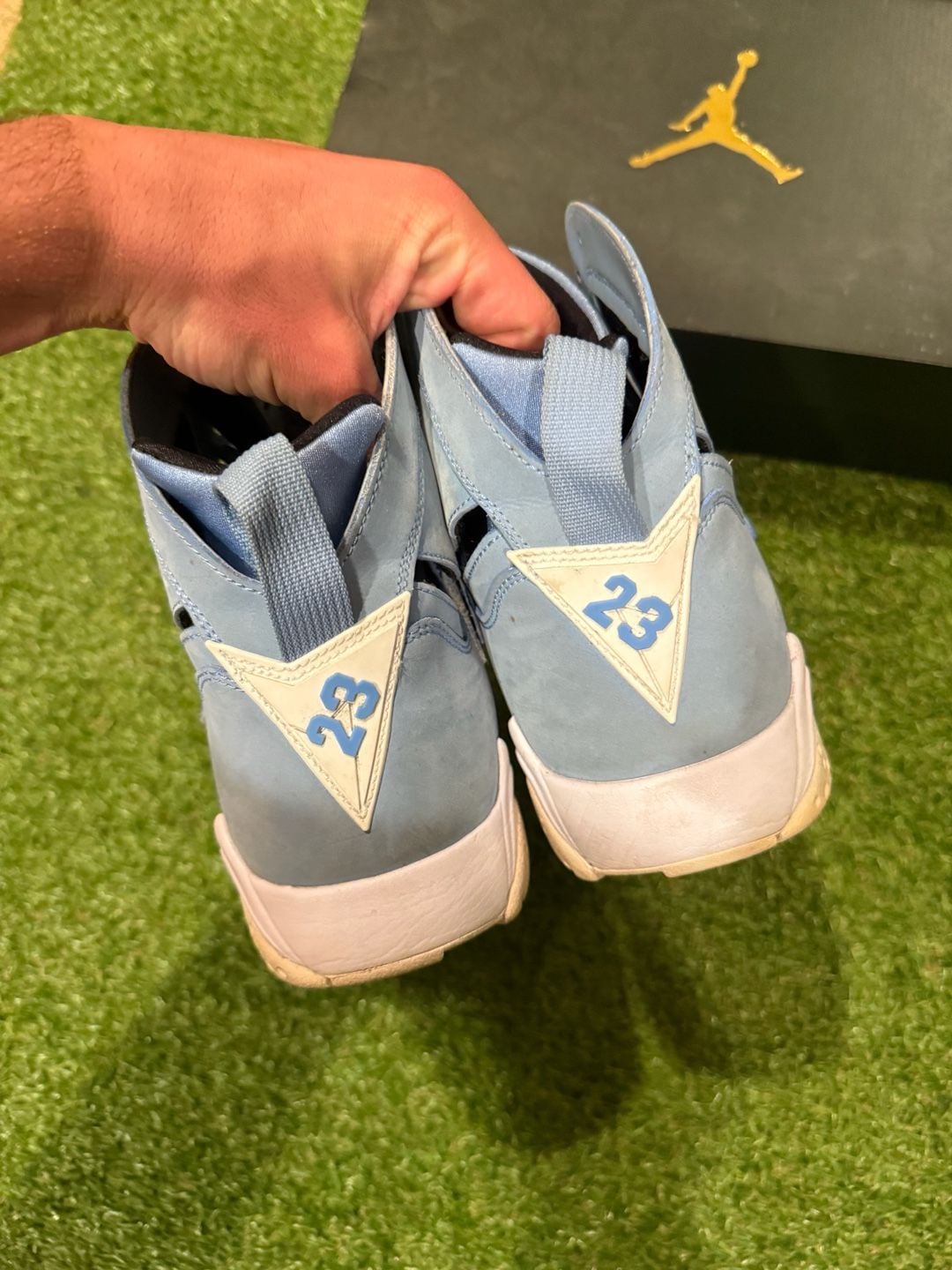 Air Jordan 7 Retro Pantone University Blue White Sneakers Size 13 5