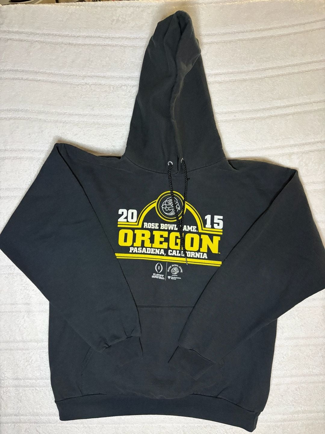 Classic 2015 Rose Bowl Oregon Ducks Pasadena California Black Hoodie L 2