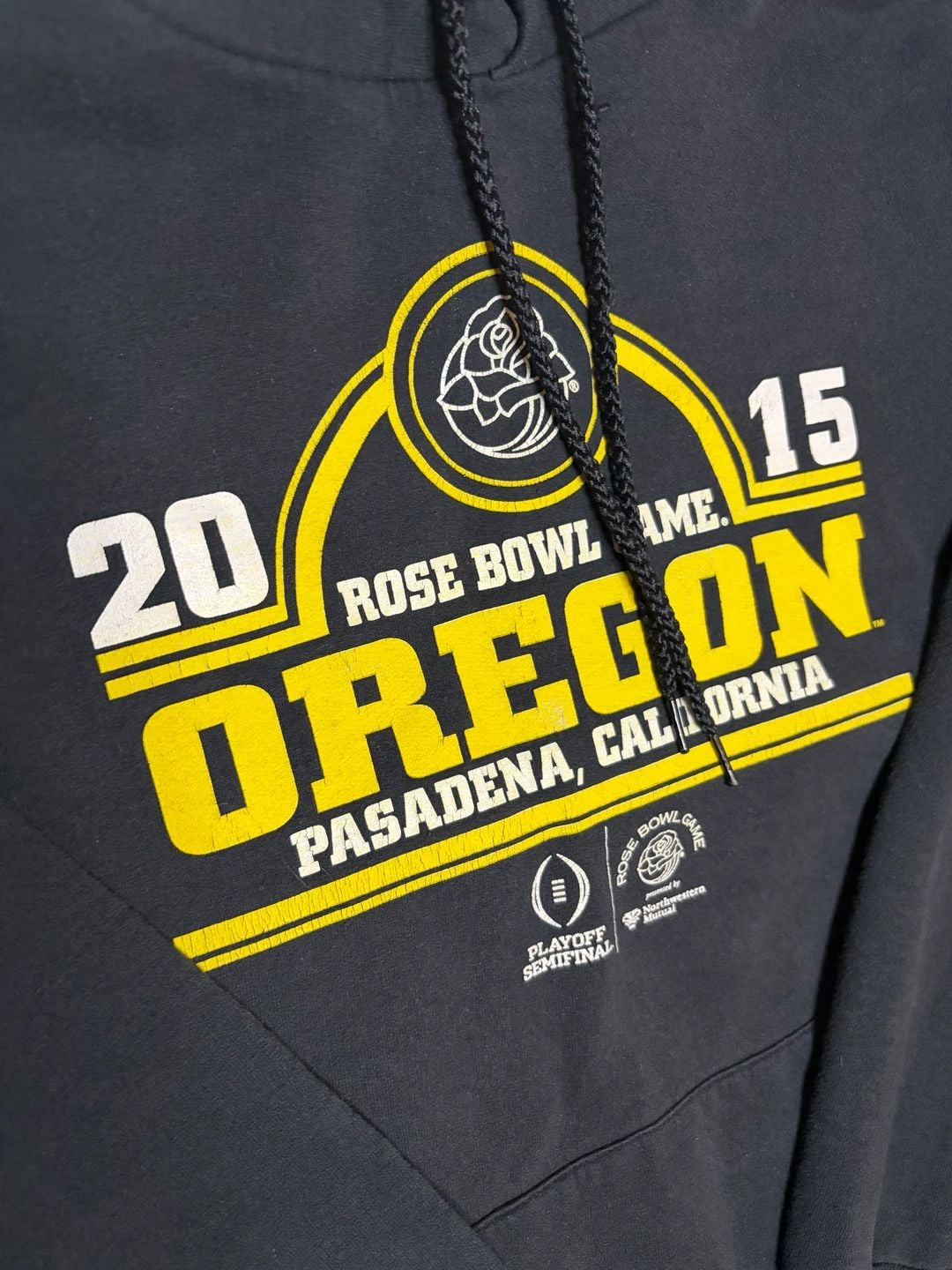 Classic 2015 Rose Bowl Oregon Ducks Pasadena California Black Hoodie L 3