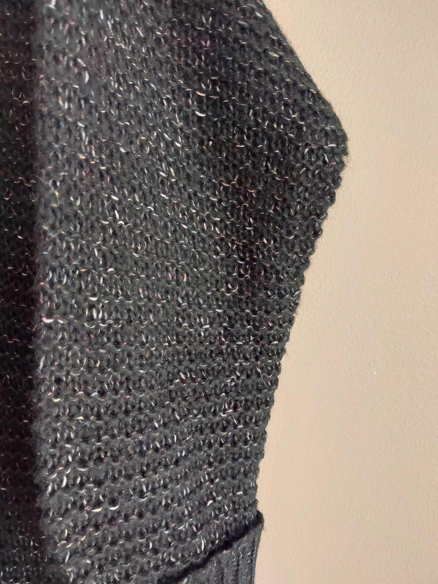 Lovecrazy Black Speckled Knit Pullover Sweater with Broken Heart Motif Size S 7