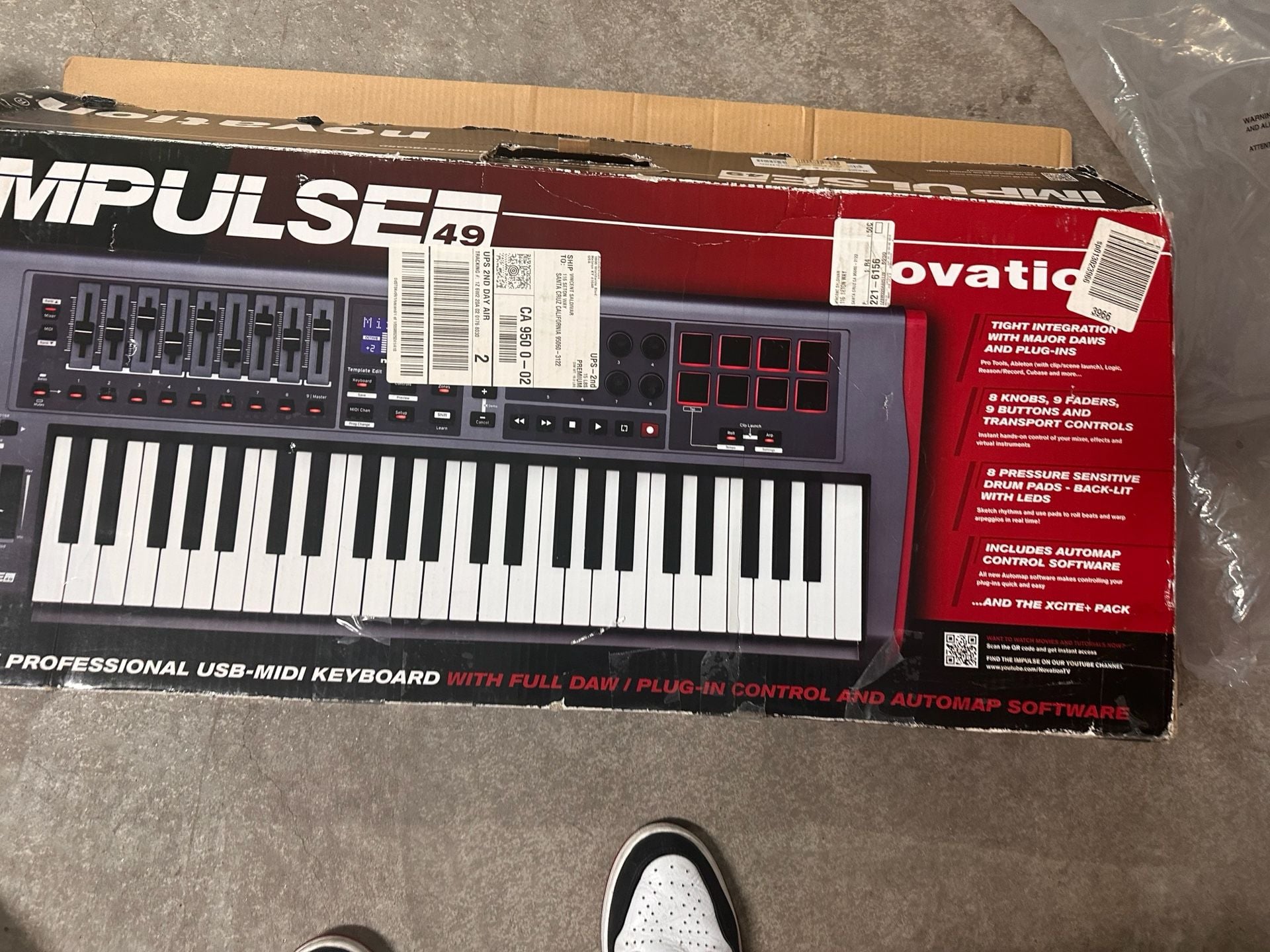 Novation Impulse 49 USB-MIDI Keyboard Controller 2