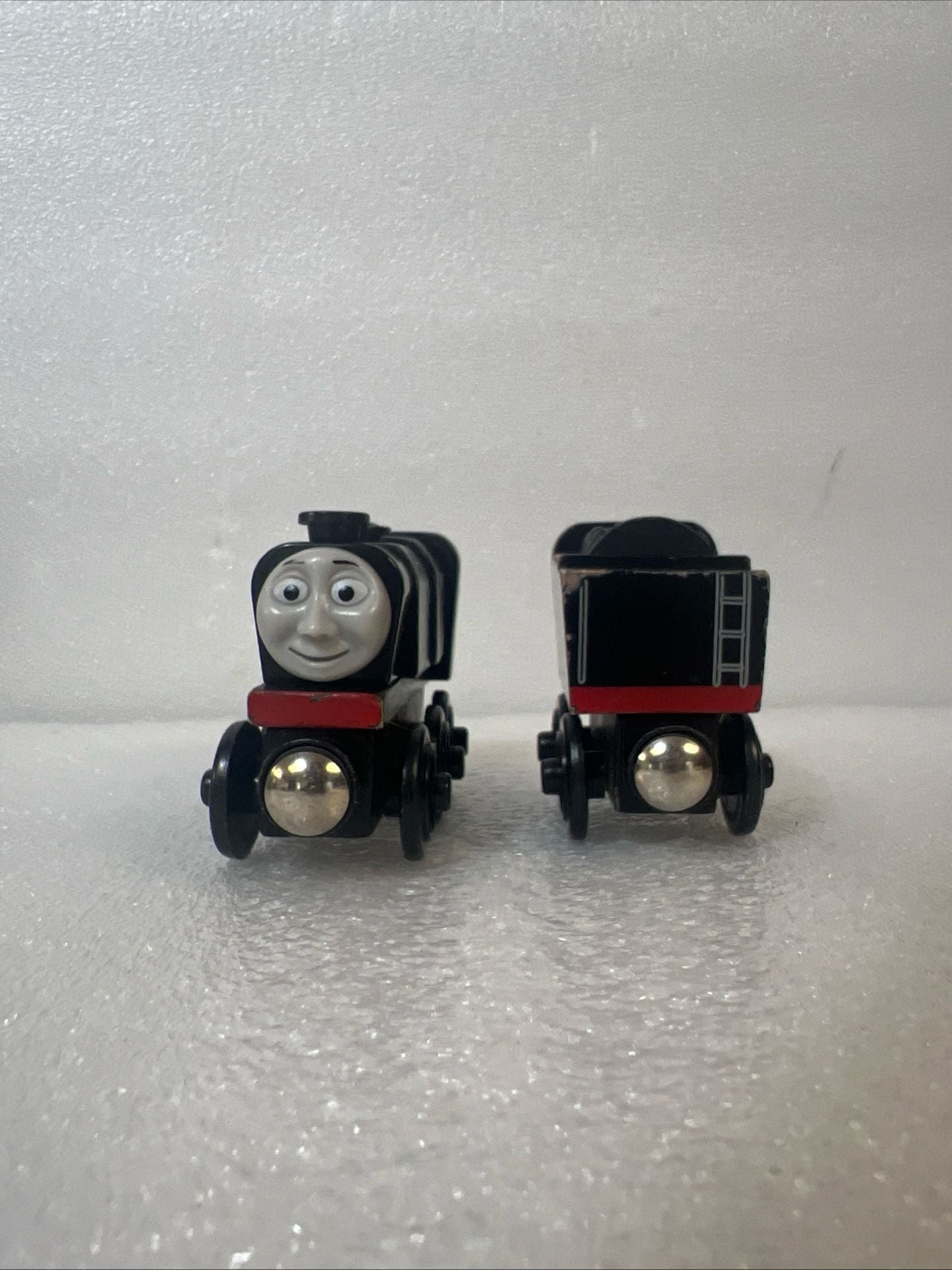 Product thumbnail 4
