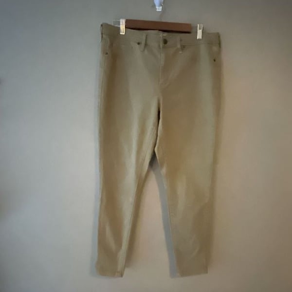 Universal Thread Tan Skinny Pants Size 12/31S