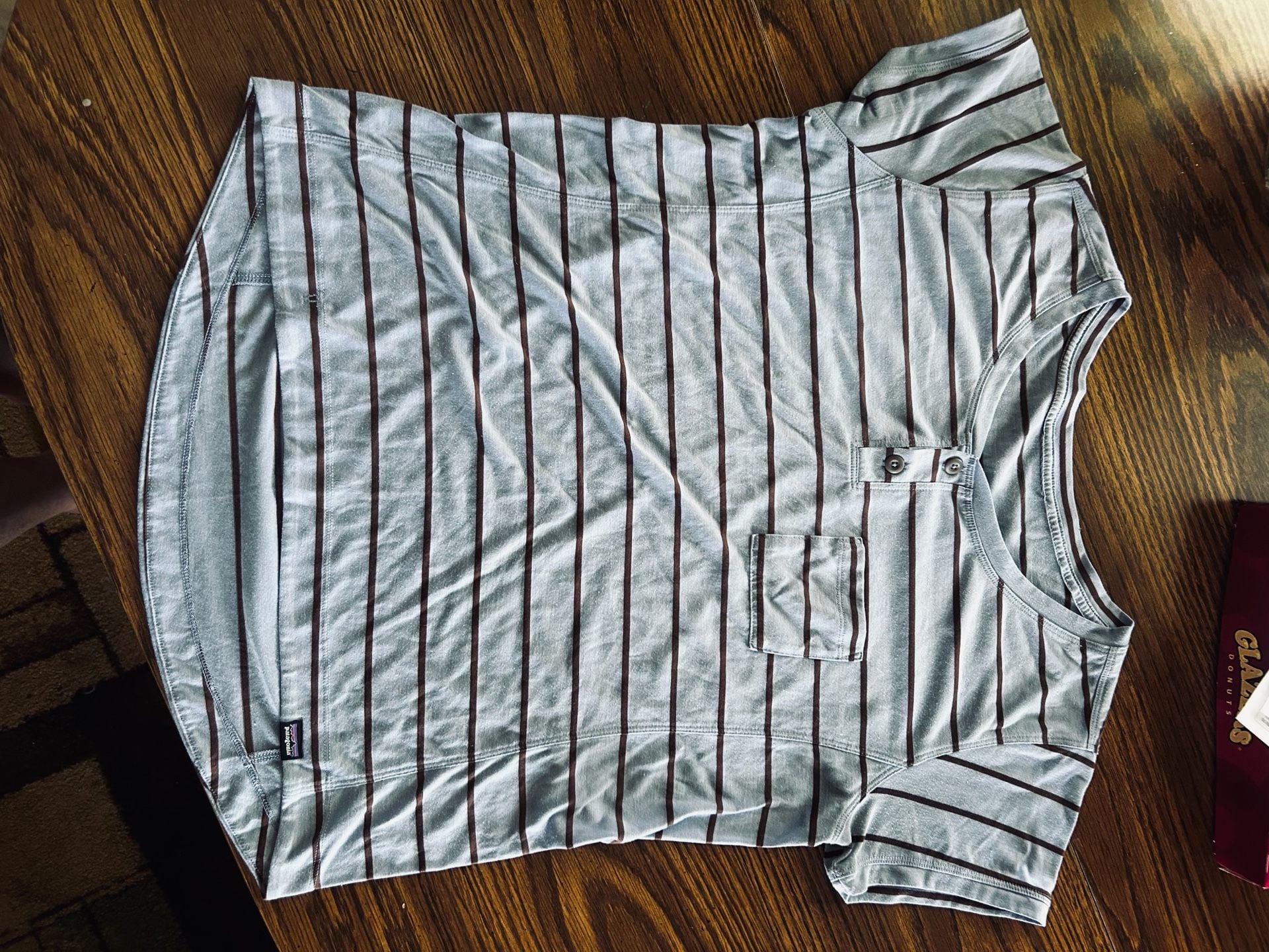 Patagonia Henley Short Sleeve Shirt Size Women’s L 8