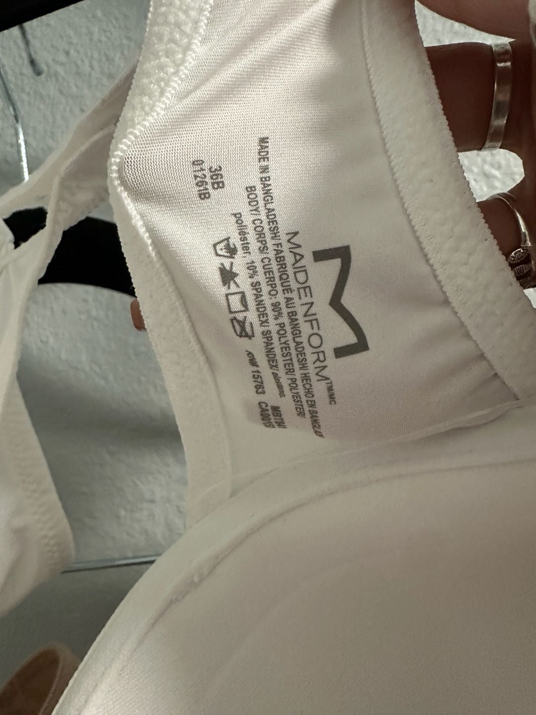 Maidenform T-Shirt Bra Value 2 Pack White and Nude 36B 2