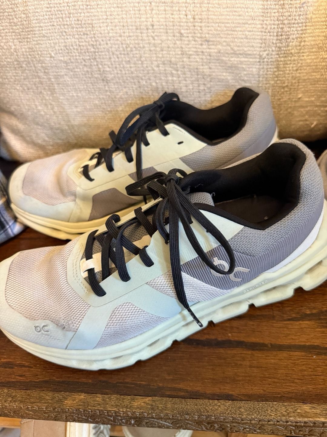 On Cloudrunner Frost Aloe Running Shoes 4