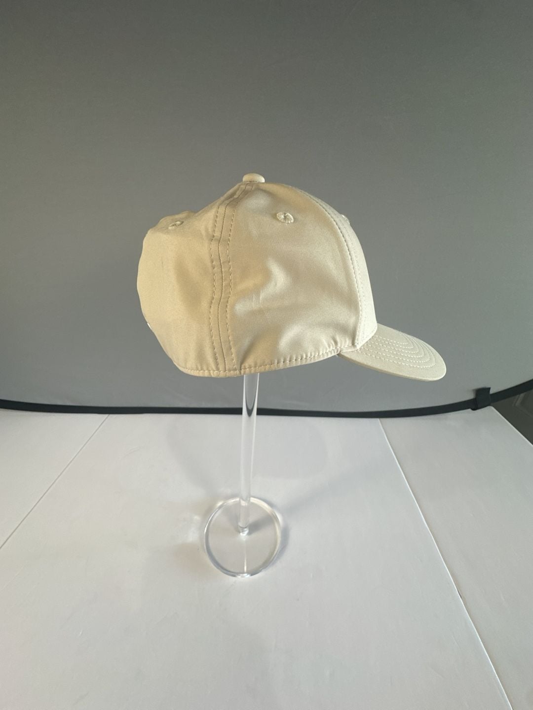 PUMA Evercat Alloy Stretch Fit Cap S/M Beige Tan PV1627 3D Cat Logo Hat
5