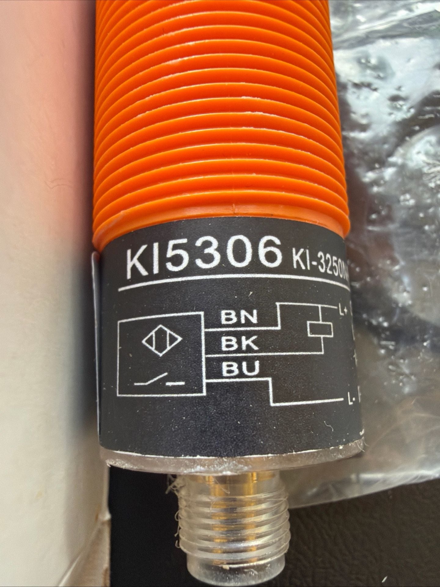 ifm electronic KI5306 KI-3250NANKG/SL/1P/US/IO Capacitive Sensor Proximity Switch 3