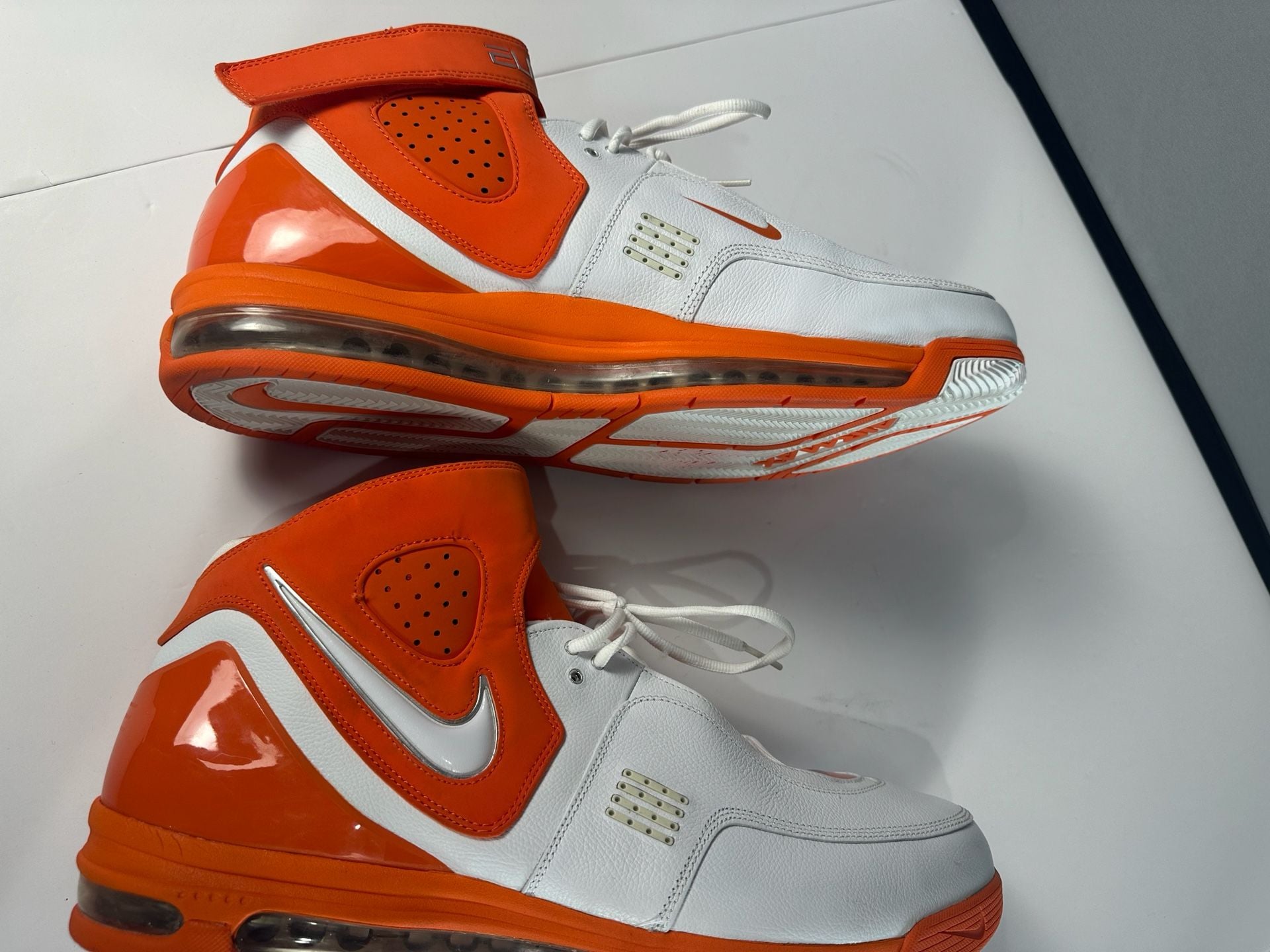 2006 Nike Air Max Elite TB White Team Orange Size 18 Unworn Deadstock 314185-911 3