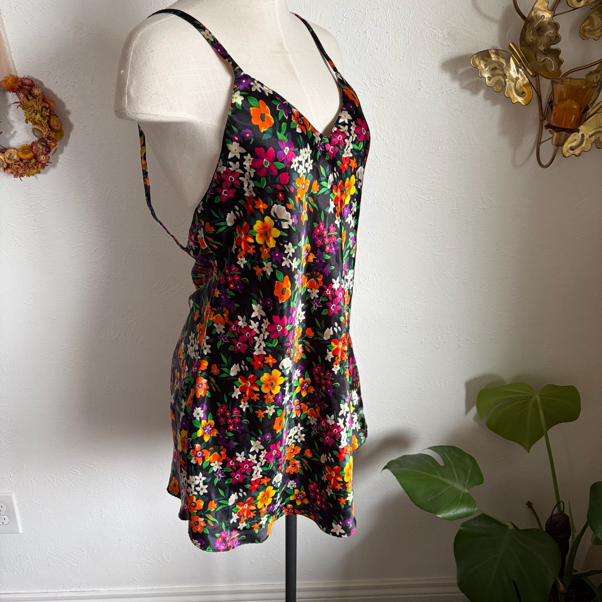 90s Vintage Frederick’s of Hollywood Floral Slip Dress M 3