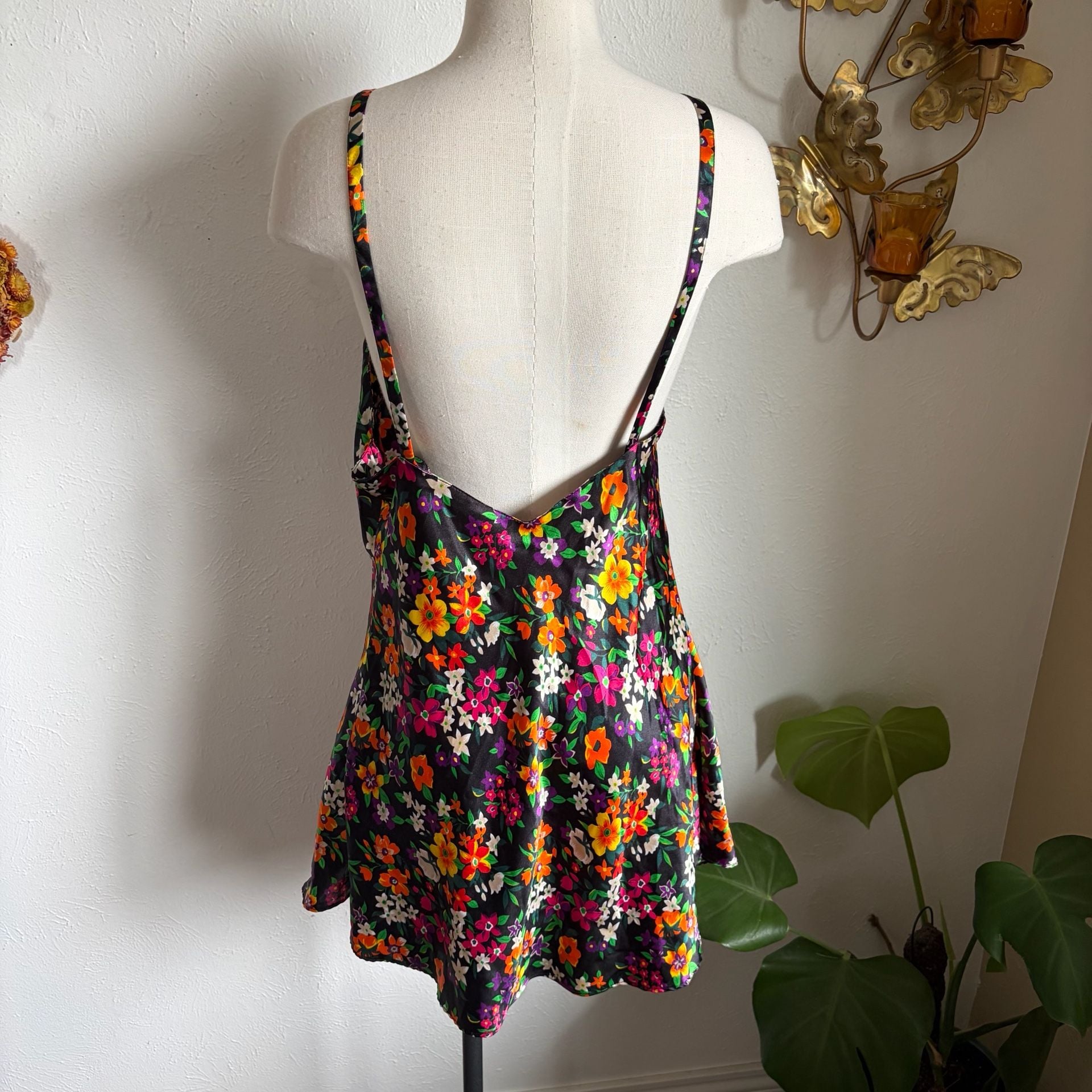 90s Vintage Frederick’s of Hollywood Floral Slip Dress M 4
