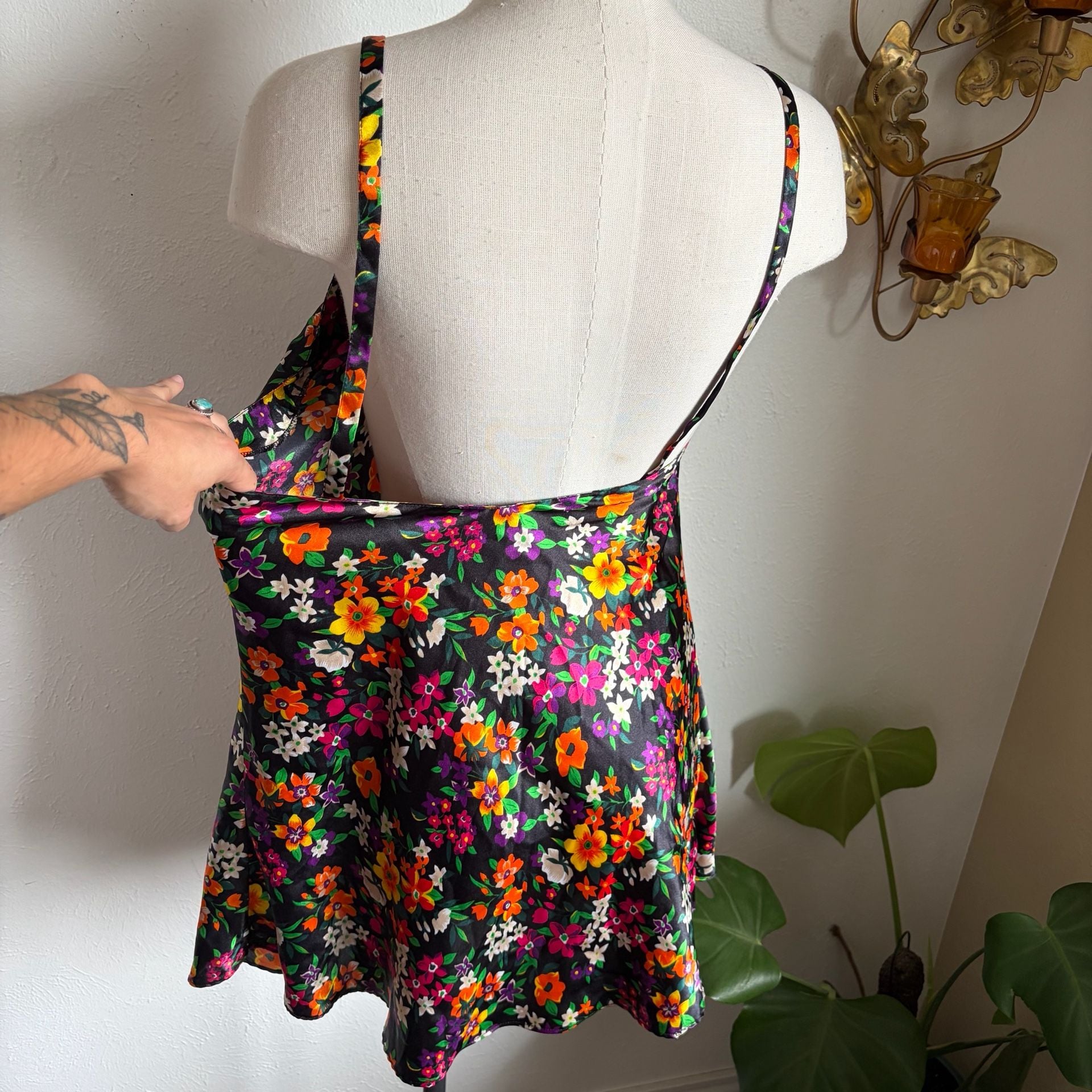 90s Vintage Frederick’s of Hollywood Floral Slip Dress M 5