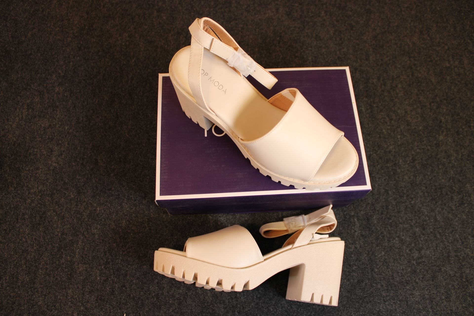 Top Moda MARRY Women's Fashion Open Toe Single Wide Band Chunky Lug Sole Block Heel Sandals 6