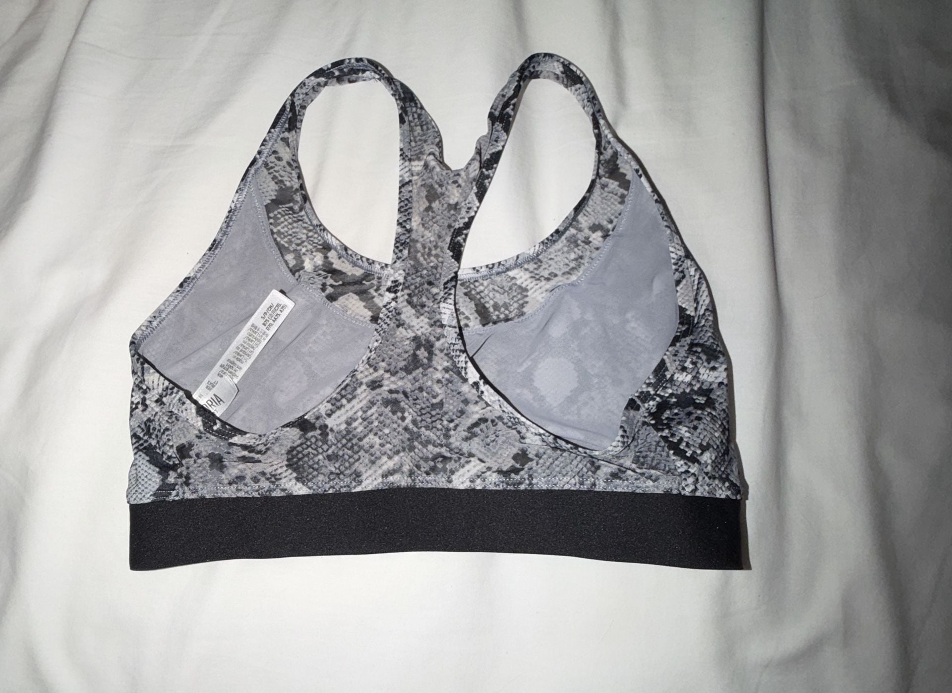 Victoria Sport Snakeskin Gray Black Racerback The Player Sports Bra 3