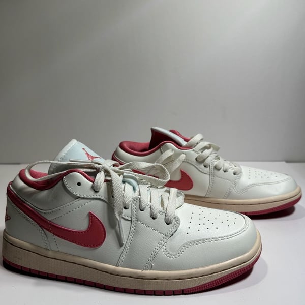 Nike Air Jordan 1 Low Women's Sneakers Sail Pink Salt DC0774-109 Size 8