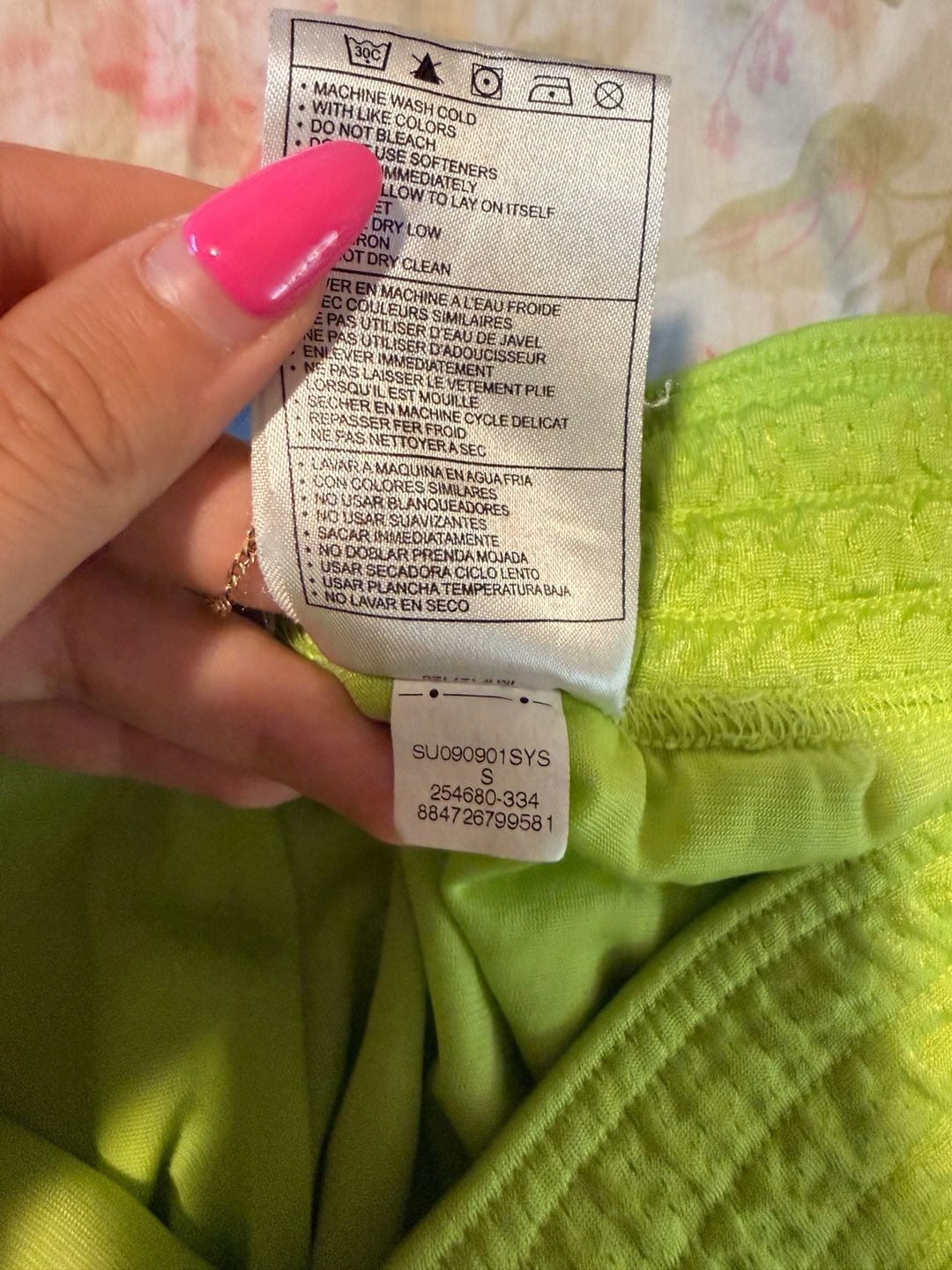 Nike Pro Sports Bra and Nike Sportswear Mesh Shorts Neon Yellow Set Size M/S 7