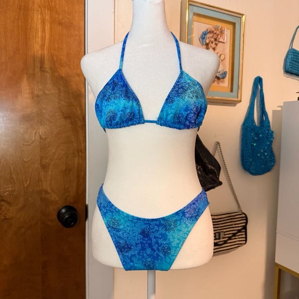 Vintage Y2K No Boundaries Blue Floral Bikini Set 🩵