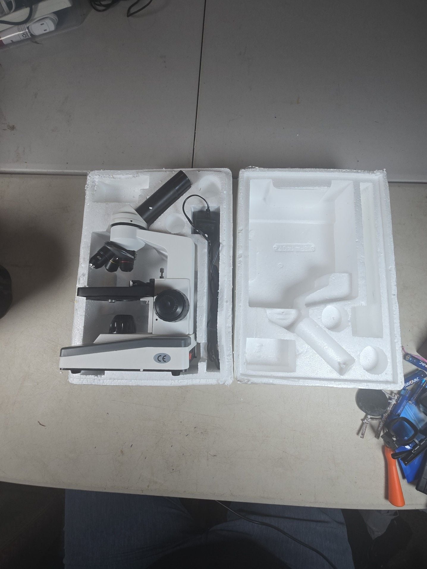Premiere Compound Microscope 18