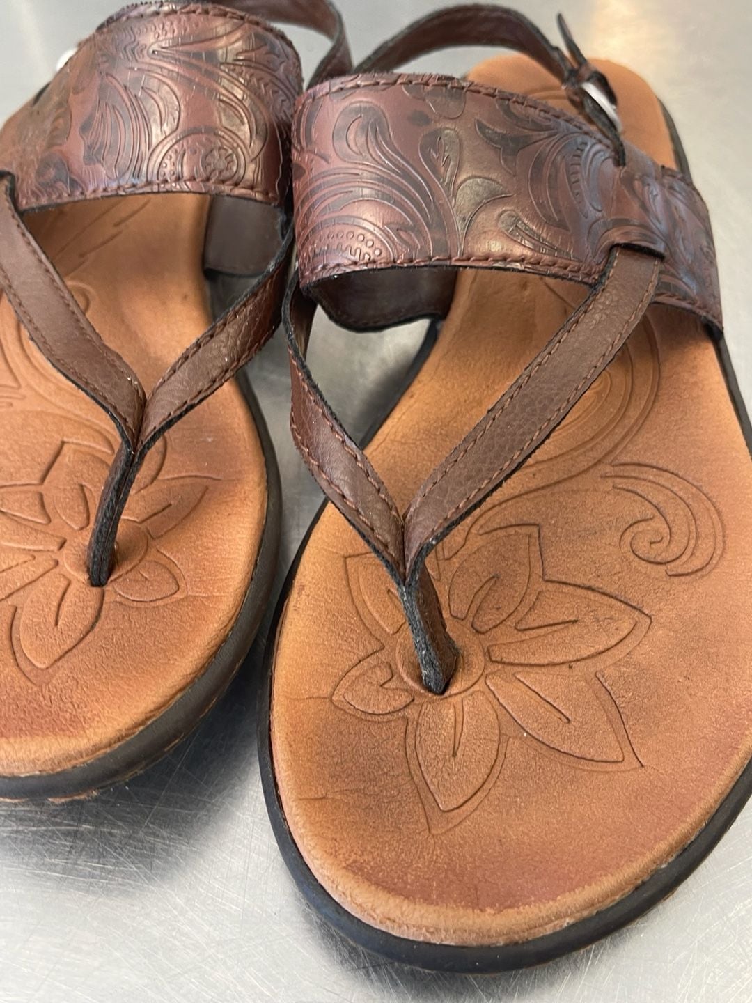 BOC Born Concept Sandals Womens 8M Slingback Brown Strappy 5