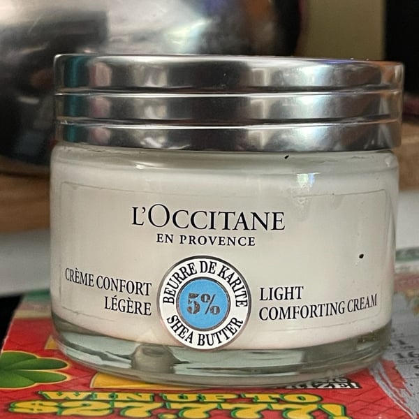 L'Occitane En Provence Light Comforting Cream 5% Shea Butter 1.7 oz / 50 ml