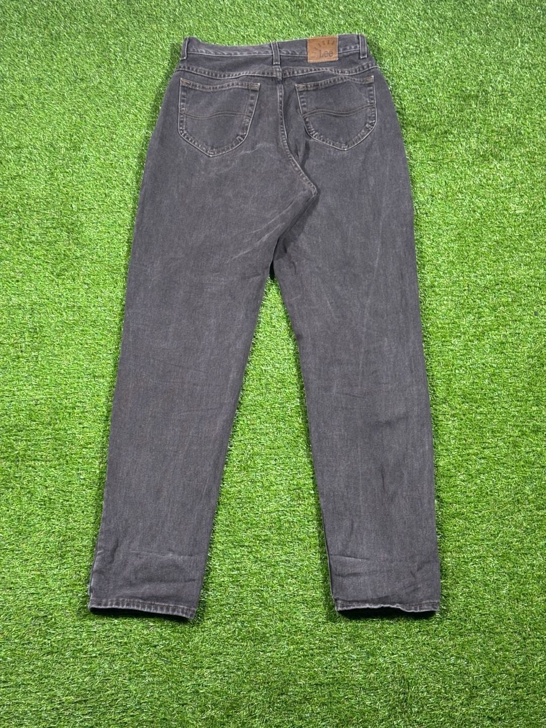 Vintage 90s Lee Riveted Black Wash High Rise Straight Leg Jeans 4