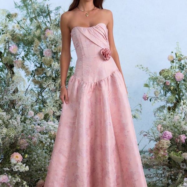 The Rosamund Dress in Light Pink Windsor Brocade – ,