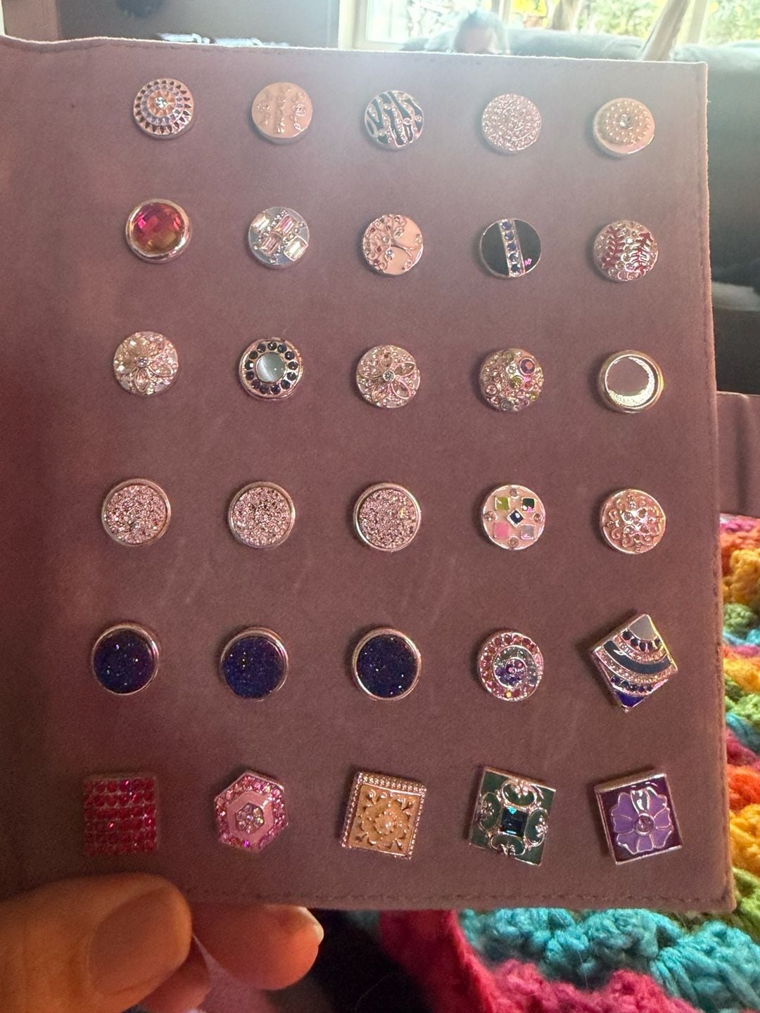 Style Dots Interchangeable Jewelry Snap Collection with Storage Case 1