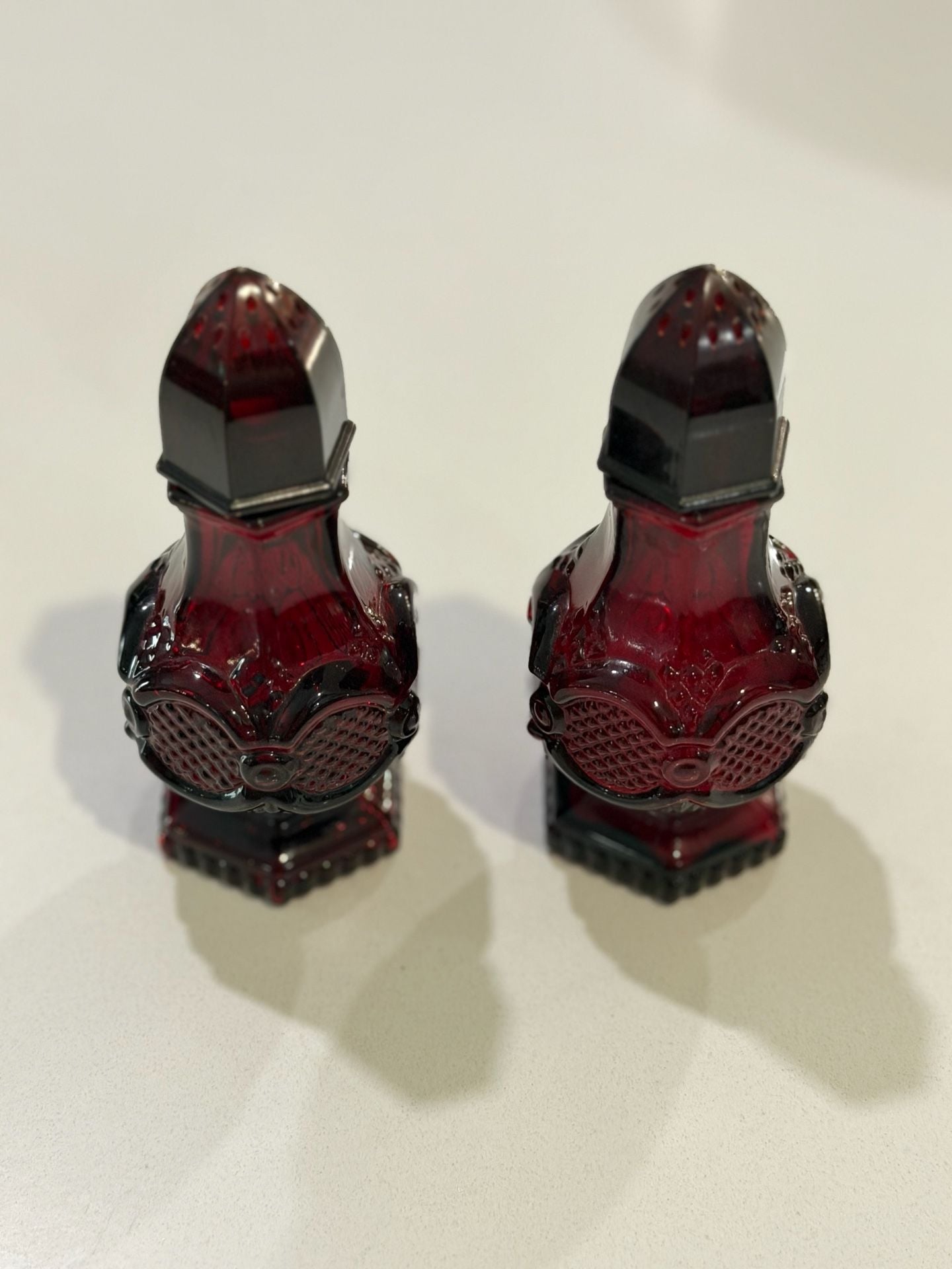 Vintage Avon 1876 Cape Cod Collection Ruby Red Glass Salt and Pepper Shakers 2