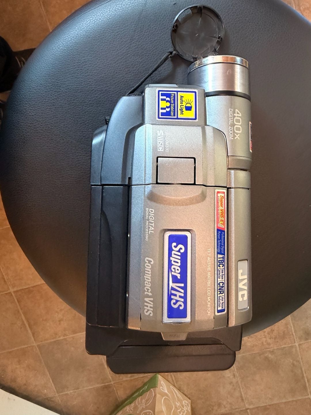 JVC GR-SXM330 Super VHS-C Camcorder 400x Digital Zoom 6