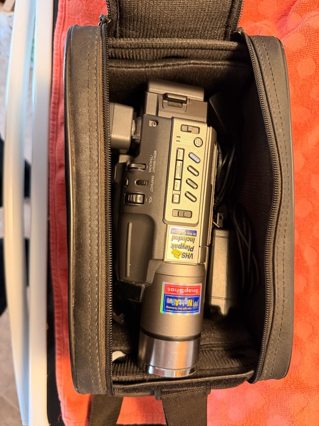 JVC GR-SXM330 Super VHS-C Camcorder 400x Digital Zoom 9