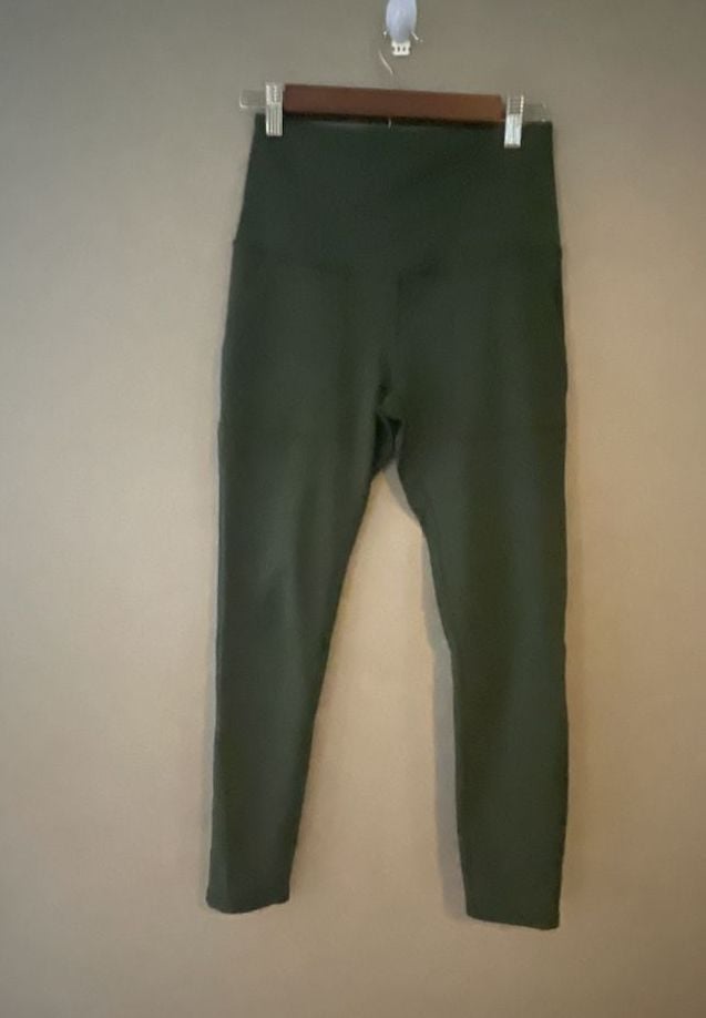 LegEnd Active High Waisted Workout Leggings Green Size M 2