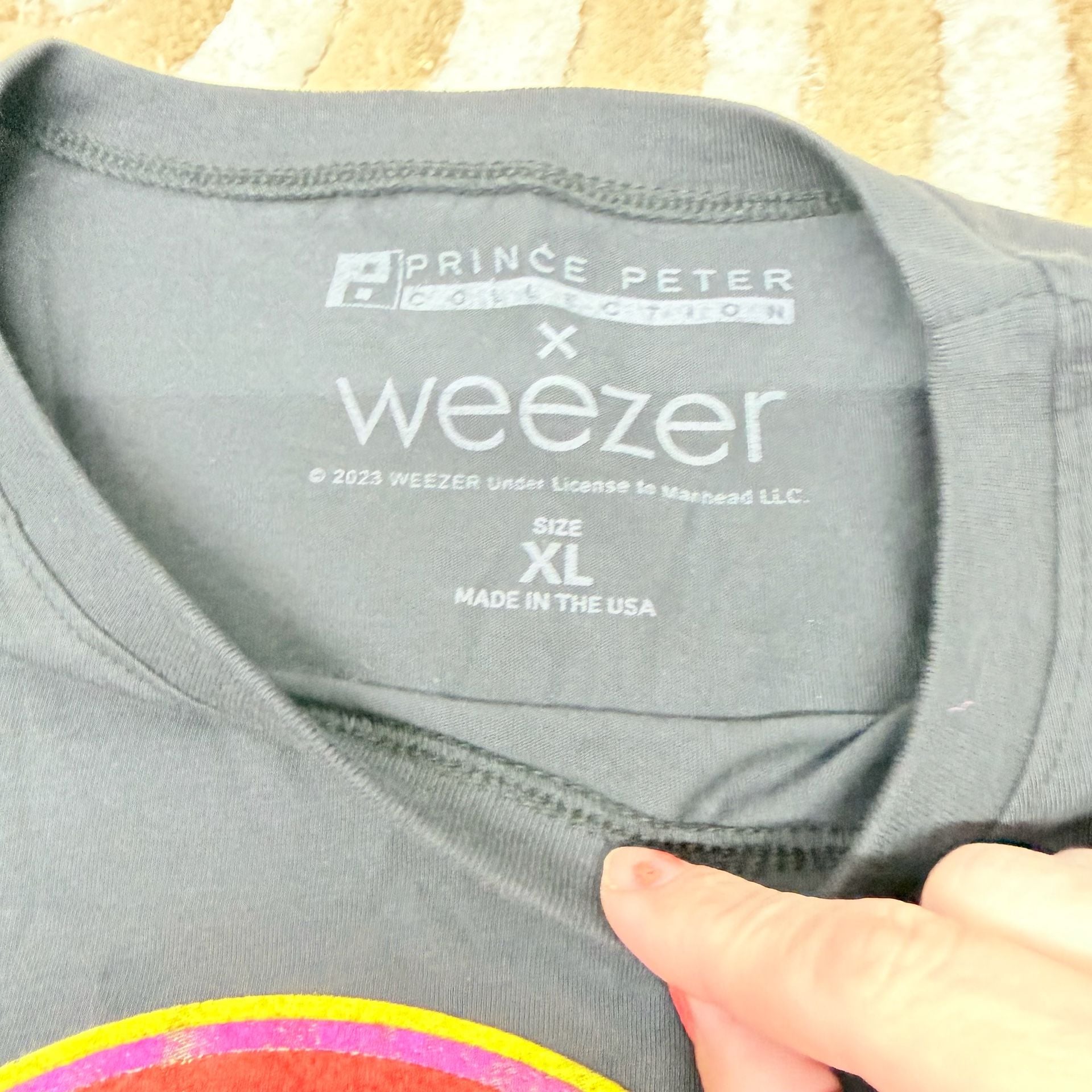 Prince Peter Collection x Weezer California Flying W Logo Graphic T-Shirt XL nwt 4