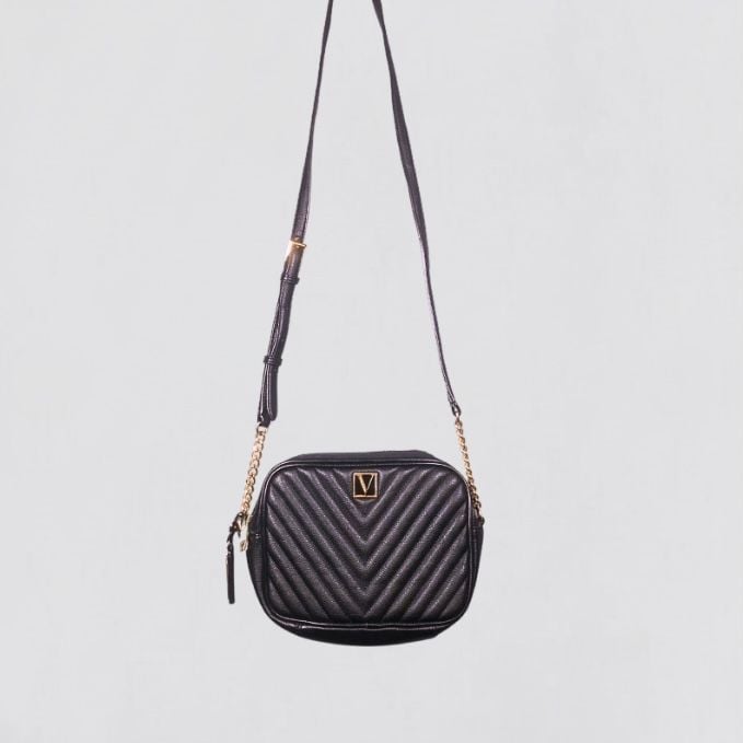 Victoria's Secret Black V-Quilted Top Zip Crossbody Bag 10