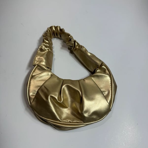 Metallic Gold Pleated Dumpling Shoulder Bag Cloud Purse