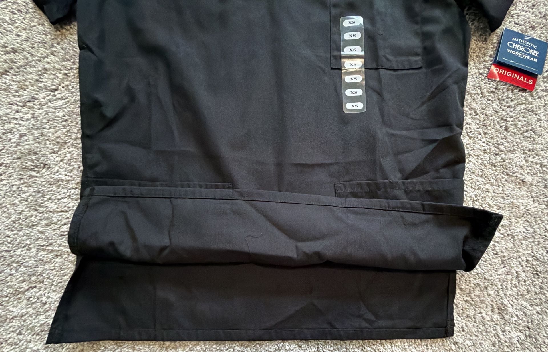 Cherokee Workwear Originals Unisex V-Neck Scrub Top Black XS Model 4876 6
